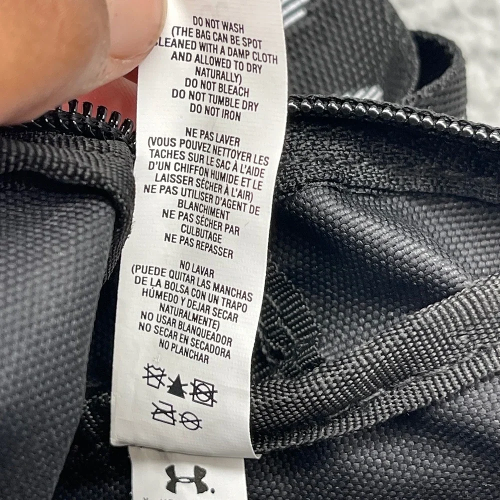 Under Armour 1364192-001 Black Loudon Crossbody Bag UA Storm Branded Logo Strap